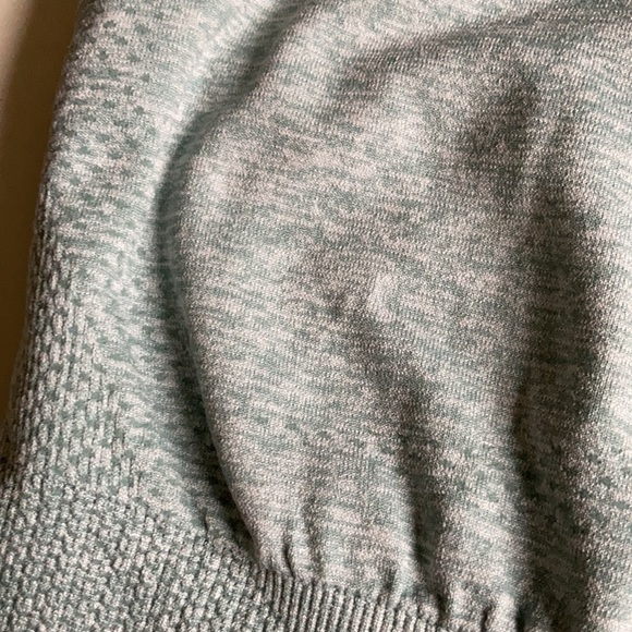 EUC Gymshark Vital Seamless Leggings Bra Set Size XS Light Green Marl Matching - Picture 12 of 16